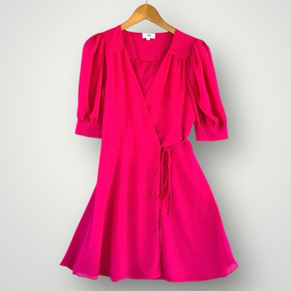 🎉5 for $45🎉 LPA wrap dress size S